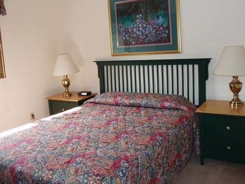 Отель Marina Bay Breezy Point Экстерьер фото